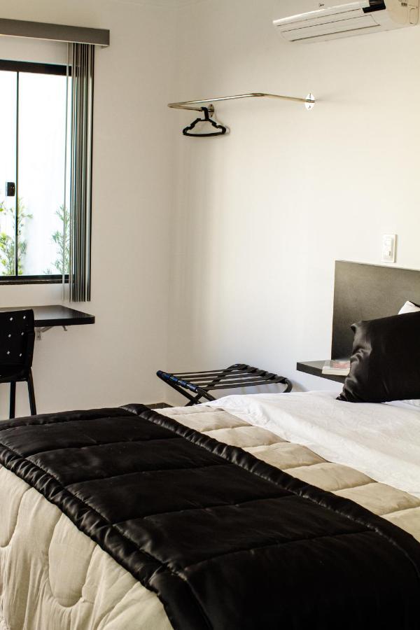 Concept Design Hostel & Suites Фос-ду-Игуасу Номер фото