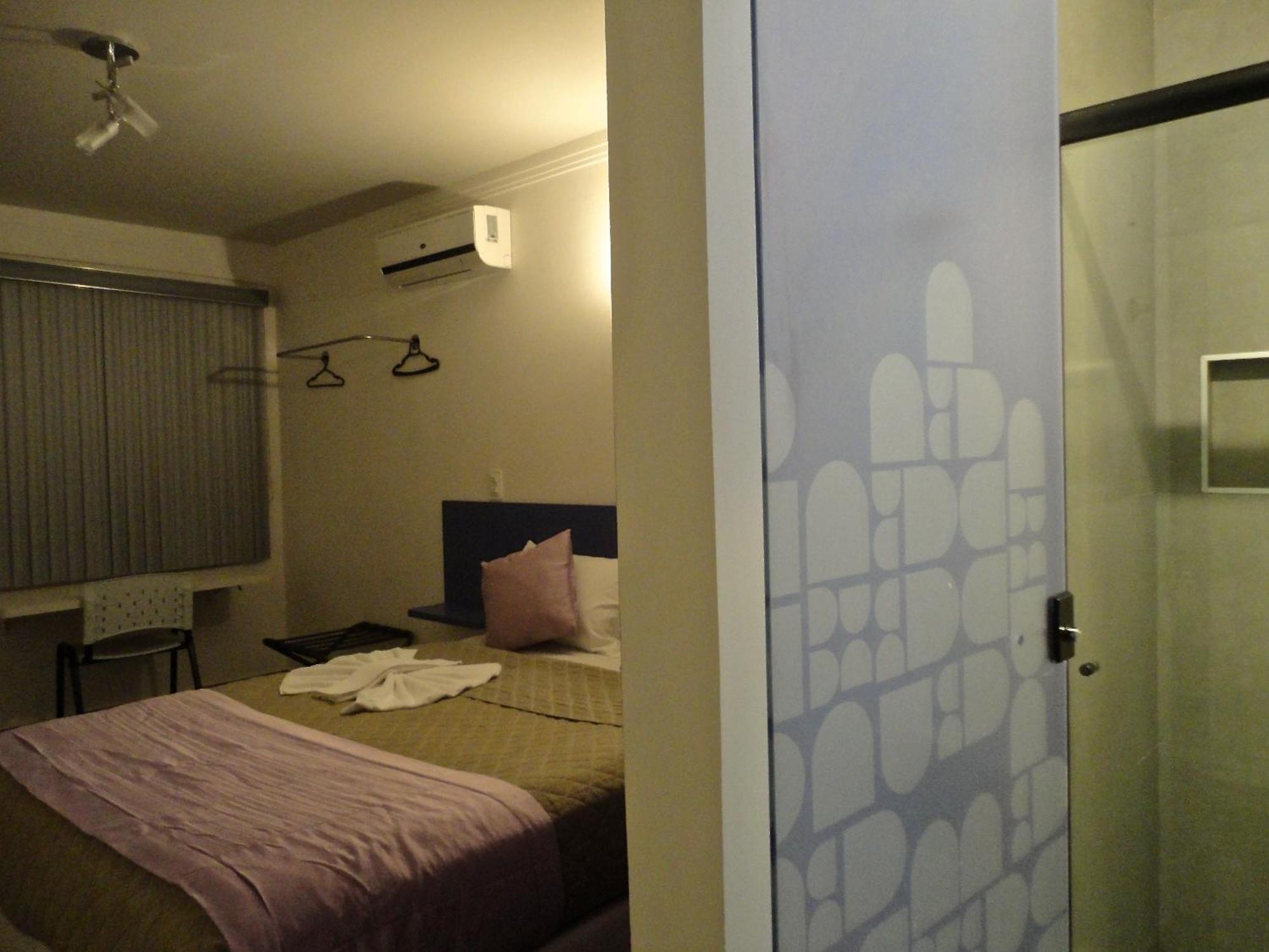Concept Design Hostel & Suites Фос-ду-Игуасу Экстерьер фото